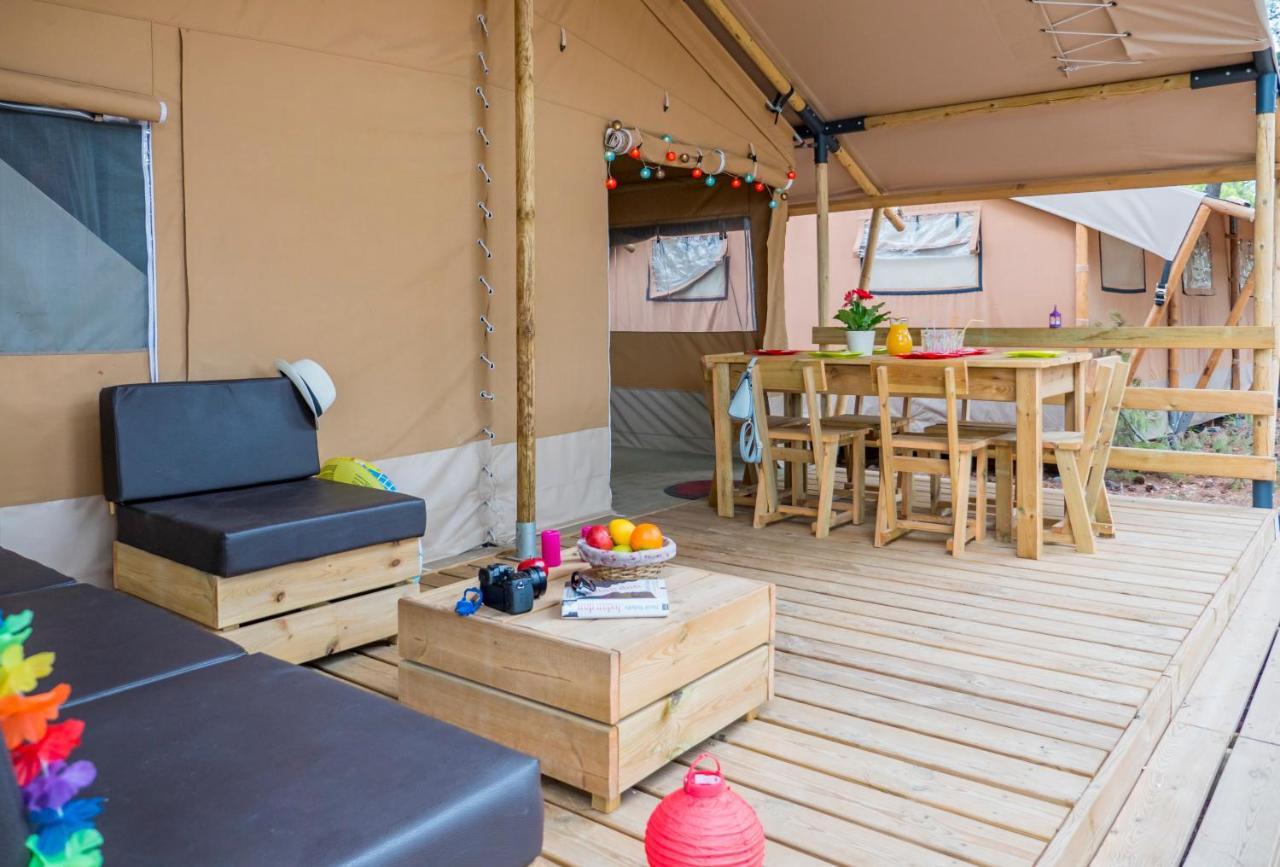 Vacanceselect Premium Lodge Polari Rovinj Exterior photo