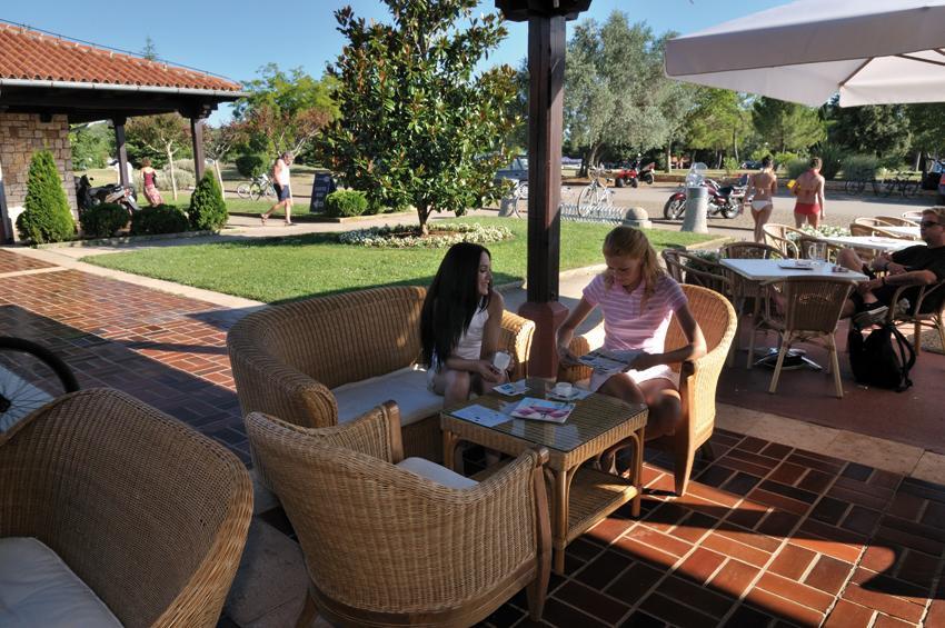 Vacanceselect Premium Lodge Polari Rovinj Exterior photo