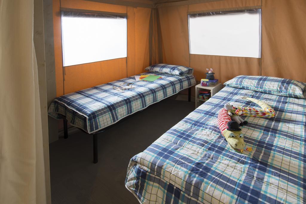 Vacanceselect Premium Lodge Polari Rovinj Exterior photo